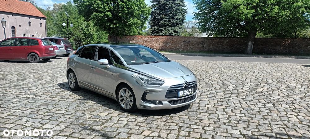 Citroën DS5 ver-2-0-hdi-hybrid4-sportchic-mcp - 3