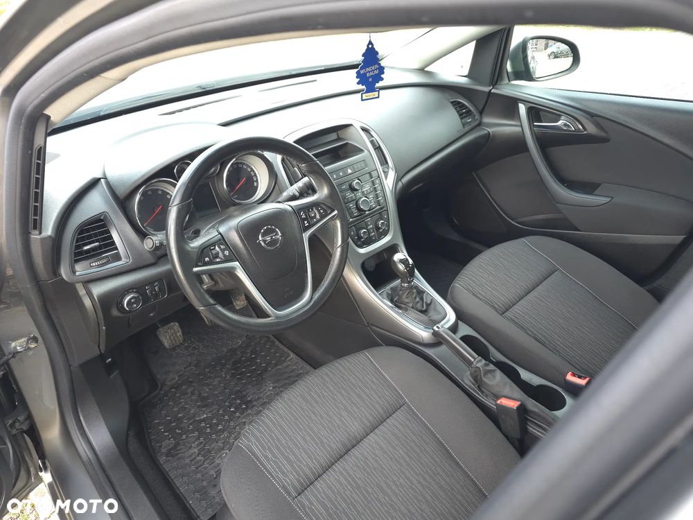 Opel Astra 1.6 Active EU6 - 22