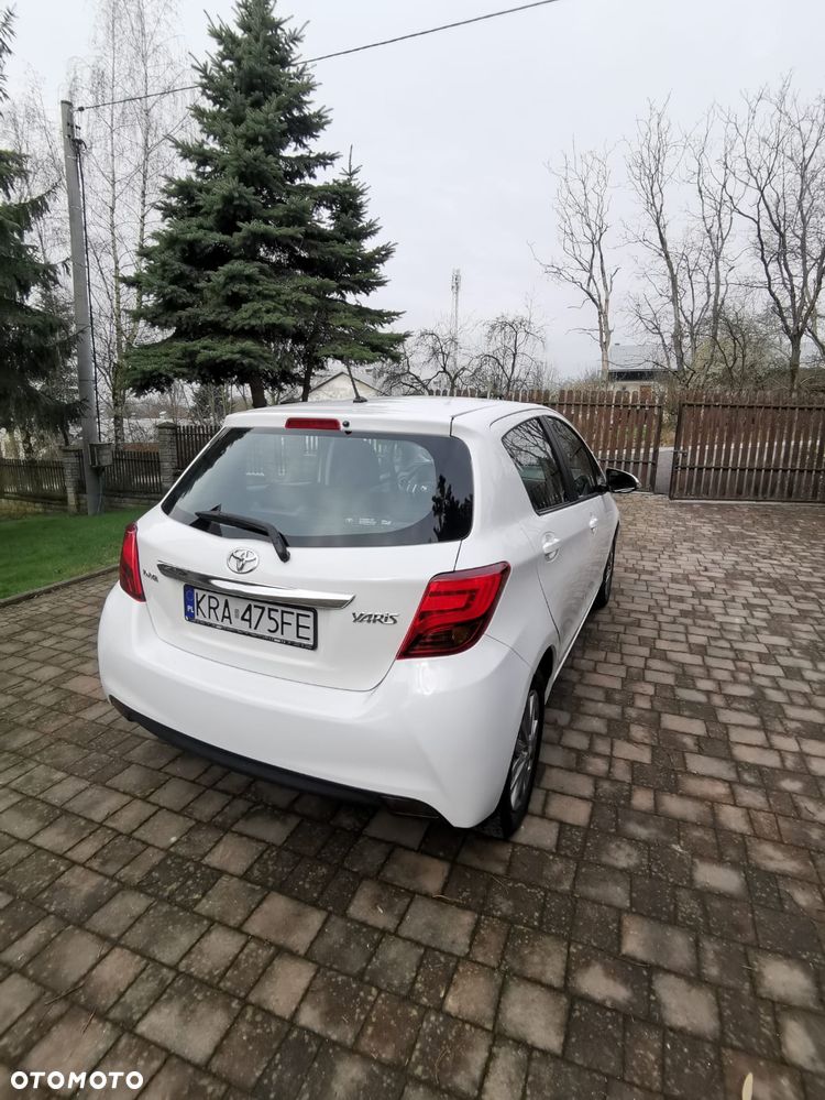 Toyota Yaris 1.0 VVT-i Sol - 10