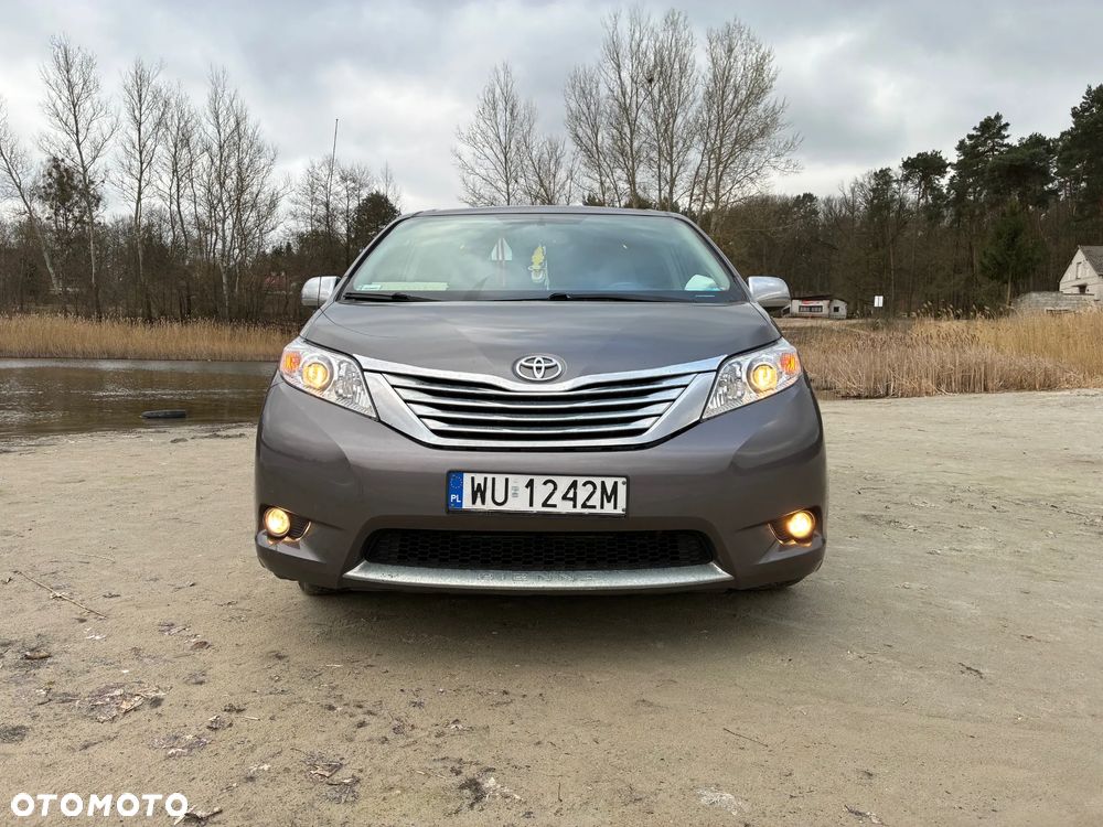 Toyota Sienna 3.5 V6 Limited AWD - 10