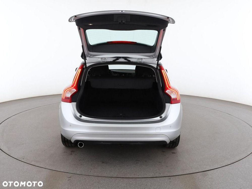 Volvo V60 D2 Kinetic - 20