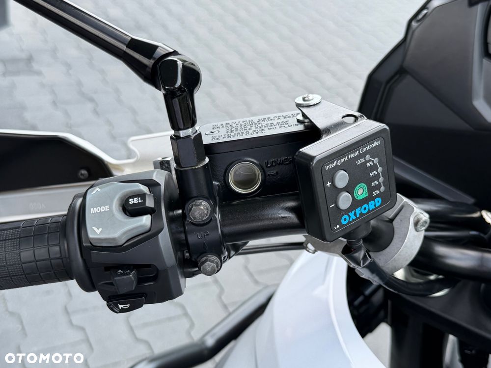 Suzuki V-STROM - 23