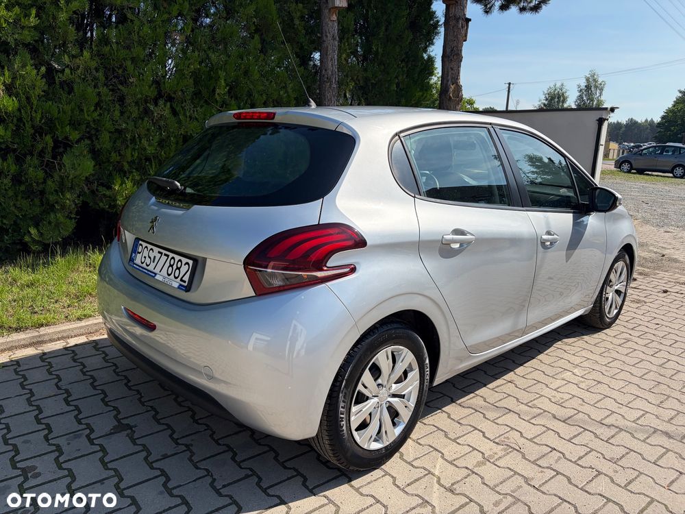 Peugeot 208 PureTech 68 Like - 8