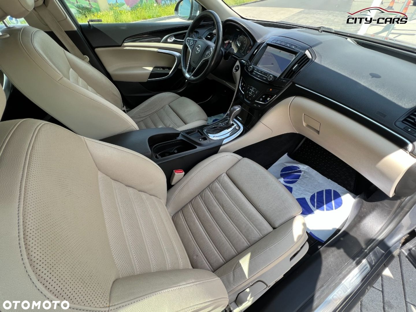 Opel Insignia - 28