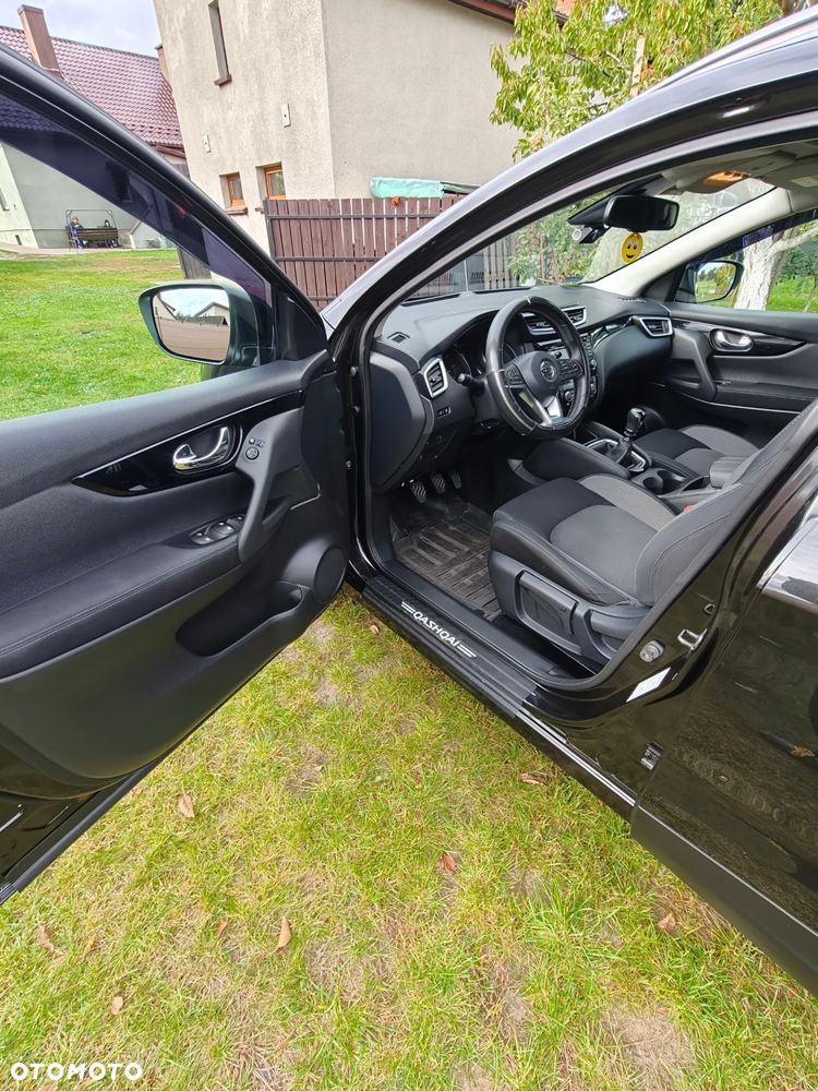 Nissan Qashqai 1.5 dCi N-Connecta - 16