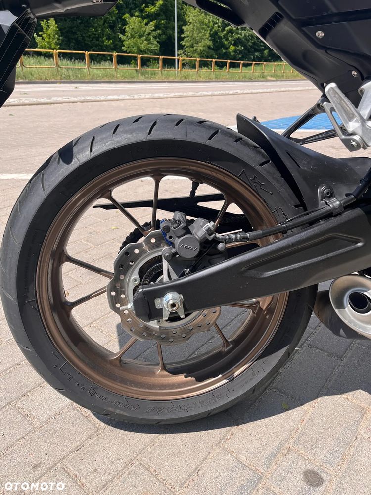 Honda CB - 9
