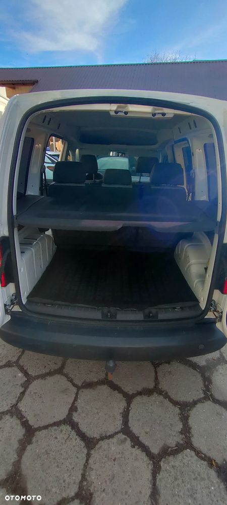 Volkswagen Caddy - 11