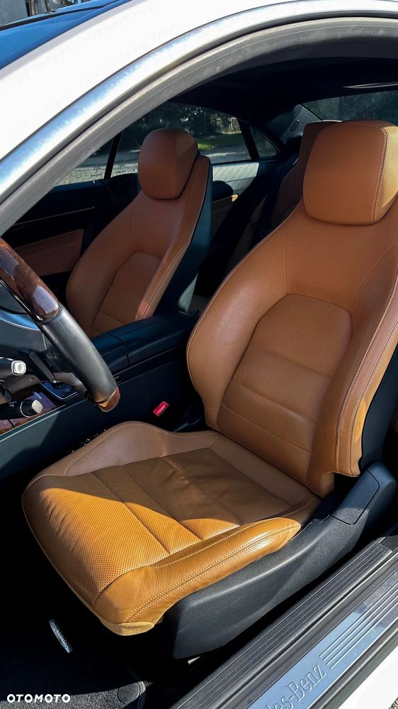 Mercedes-Benz Klasa E 400 - 13