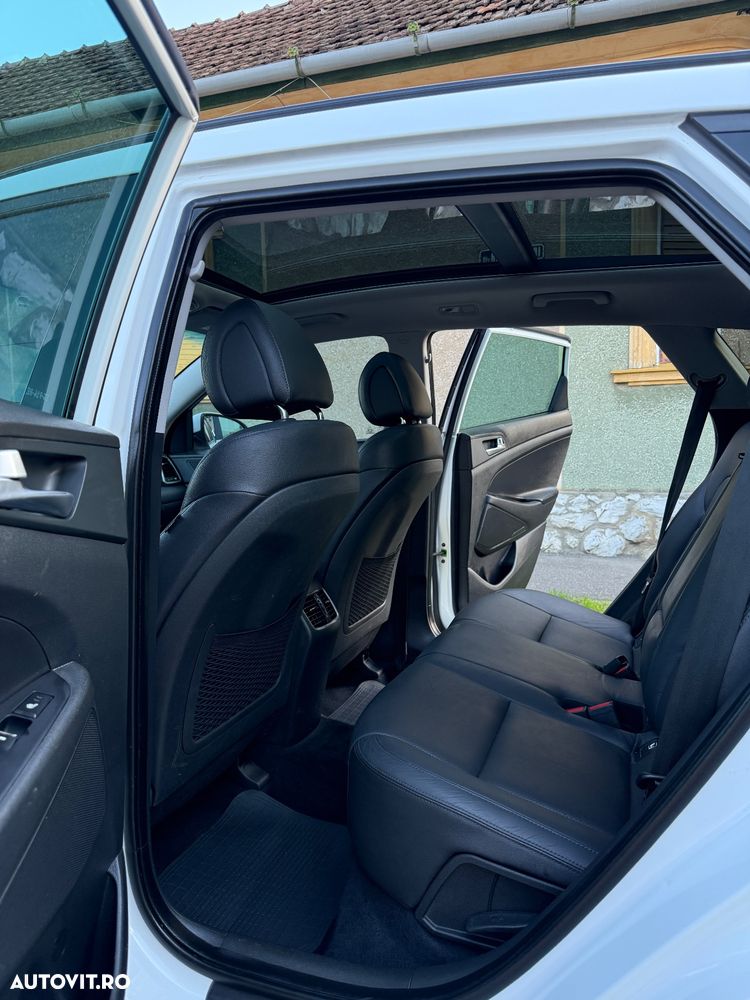 Hyundai Tucson blue 1.7 CRDi 2WD DCT Premium - 8