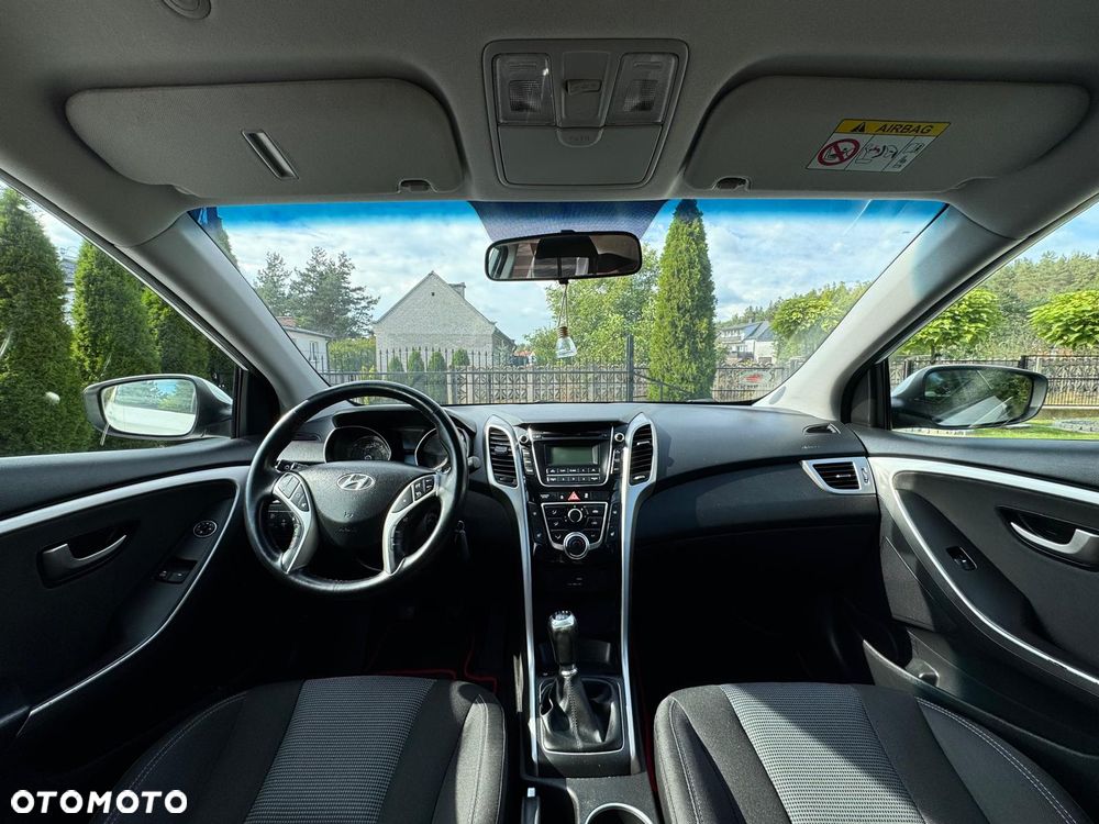 Hyundai i30 blue 1.6 CRDi Classic - 25