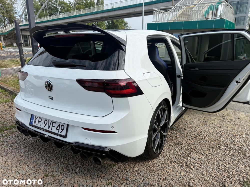 Volkswagen Golf - 20
