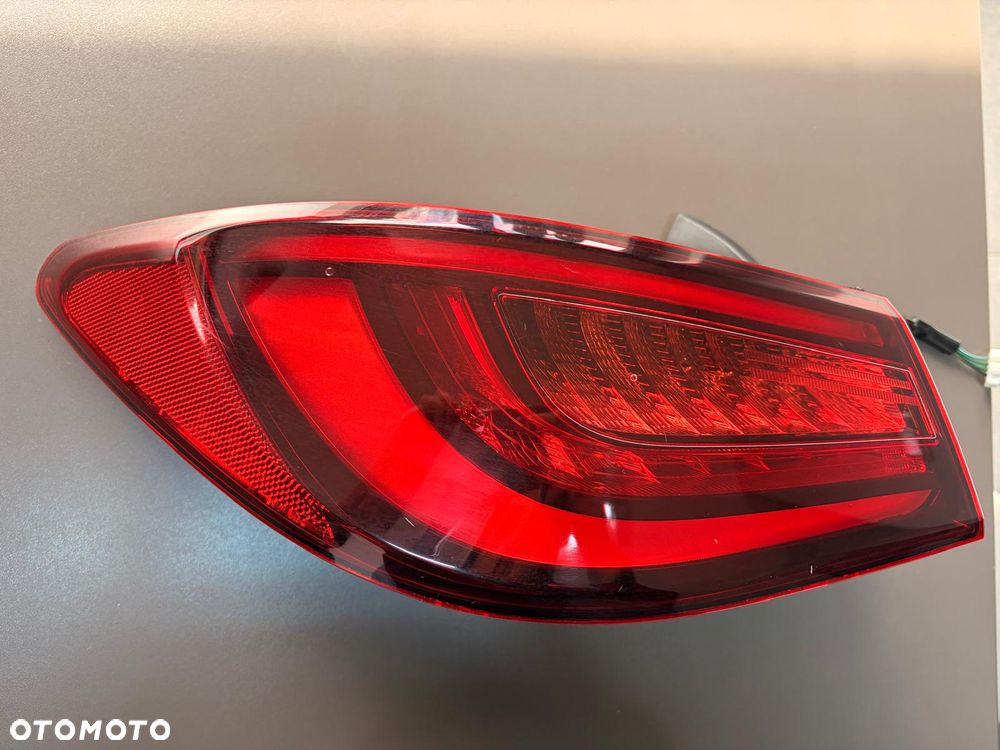 Infiniti Q50 Lampa Tył Tylna Lewa Lewy tył w błotnik DB - 3