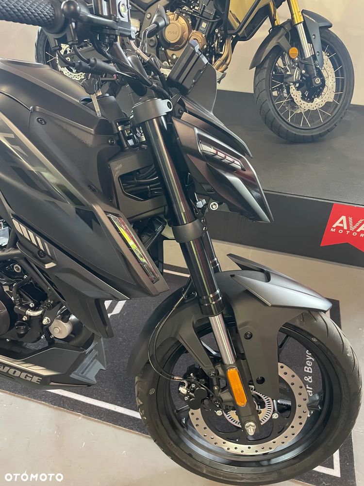 VOGE R125S - 14