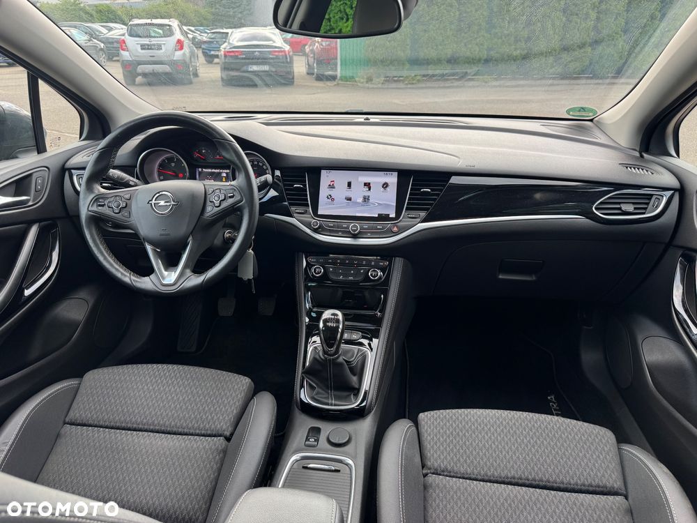 Opel Astra 1.6 D Start/Stop Innovation - 17
