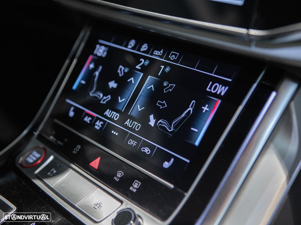 Audi SQ7 4.0 TDI quattro tiptronic - 23