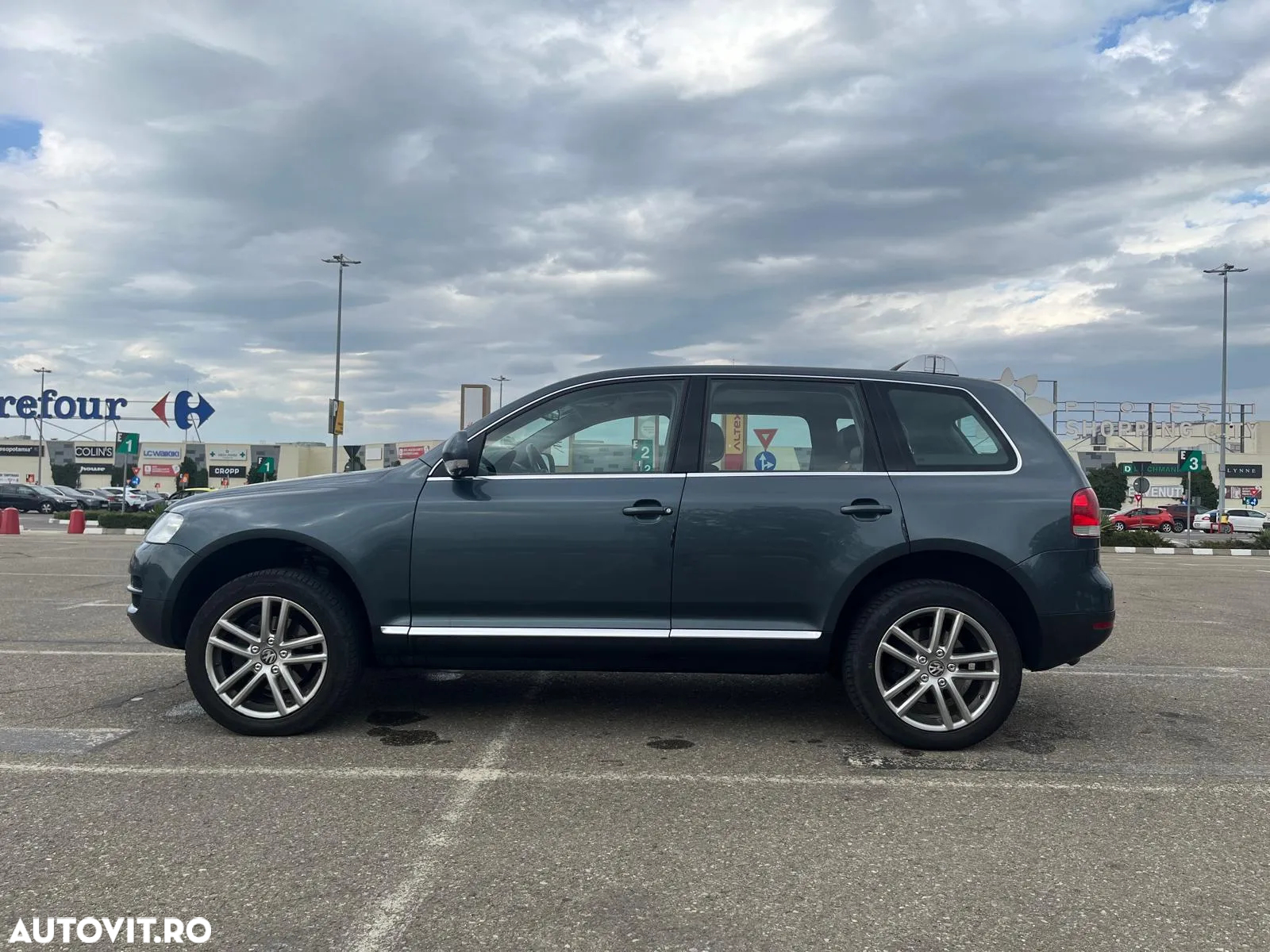 Volkswagen Touareg 3.0 V6 TDI DPF Automatik Individual - 5