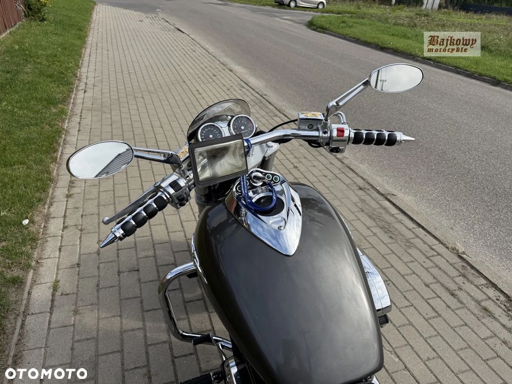Suzuki VZ - 17
