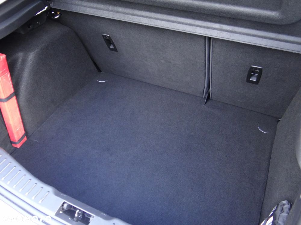 Ford Focus 1.0 EcoBoost Titanium ASS - 30