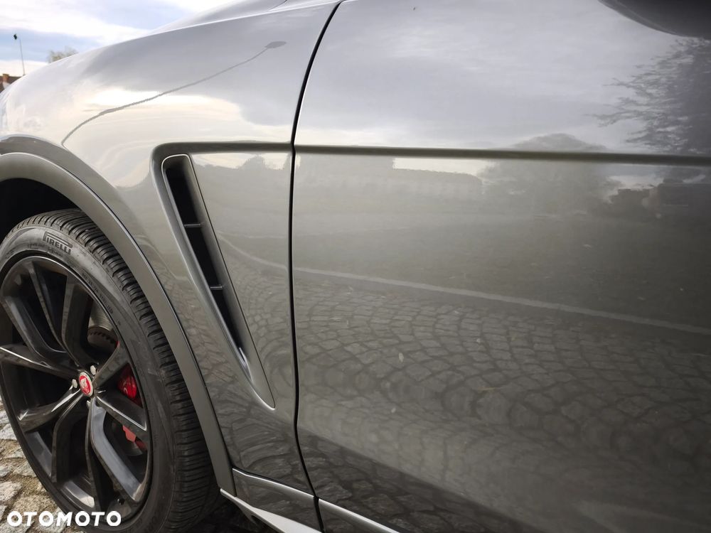 Jaguar F-Pace AWD SVR - 5