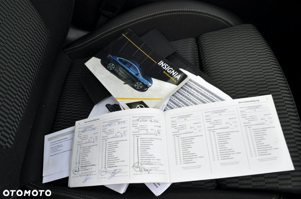Opel Insignia - 40