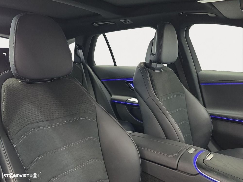 Mercedes-Benz E 300 - 12