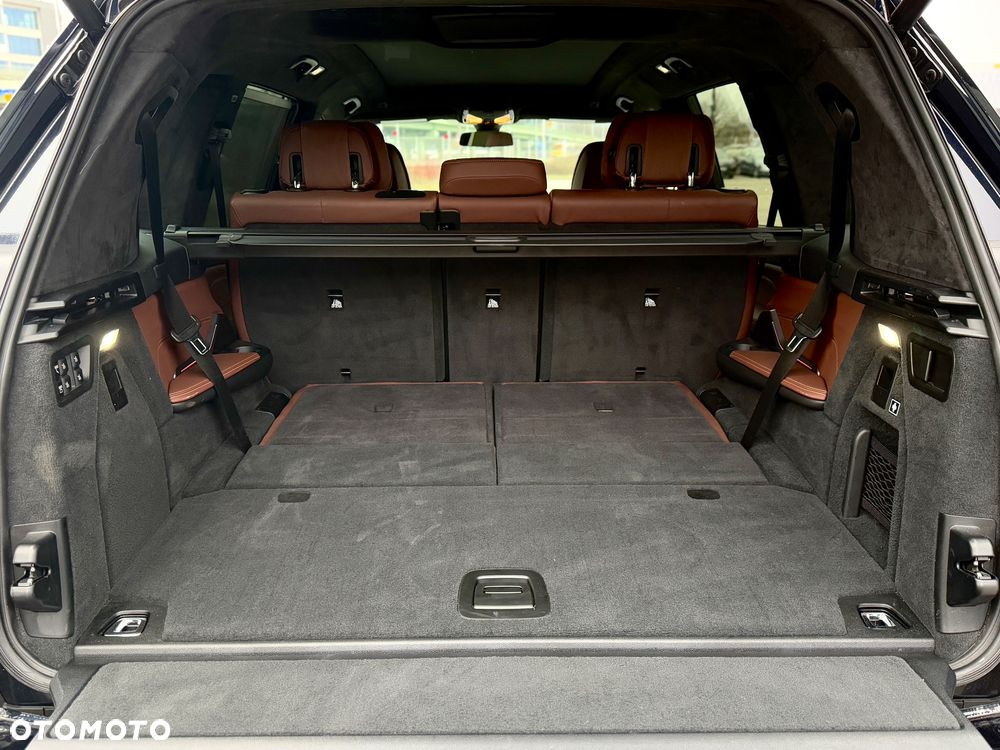 BMW X7 xDrive40i - 23