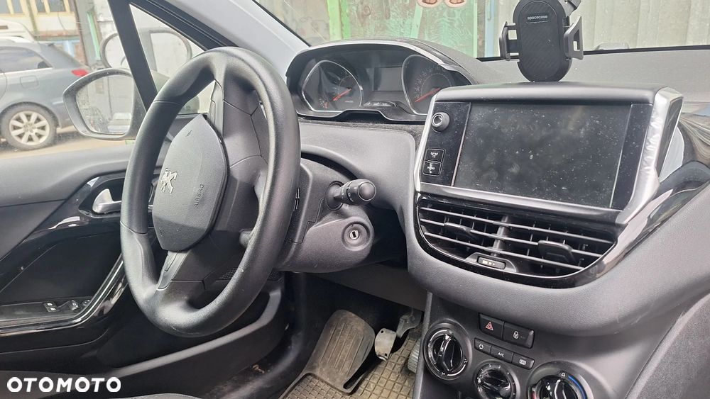 Peugeot 208 82 VTI Active - 14