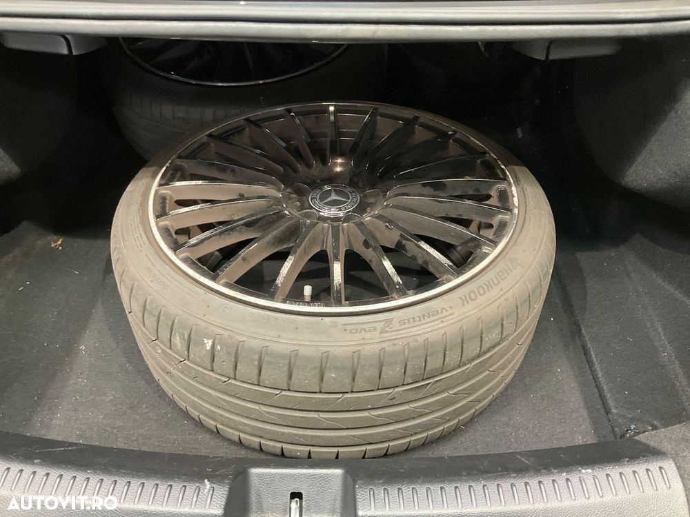 Mercedes-Benz CLA 200 7G-DCT AMG Line - 4