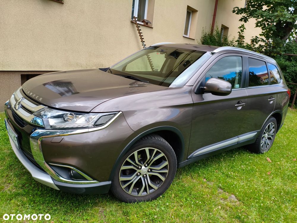 Mitsubishi Outlander 2.0 Intense + Navi 4WD CVT - 3