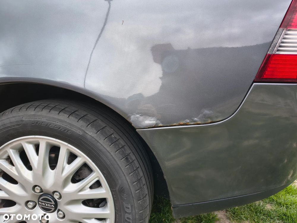 Volvo S40 2.4 Momentum - 4