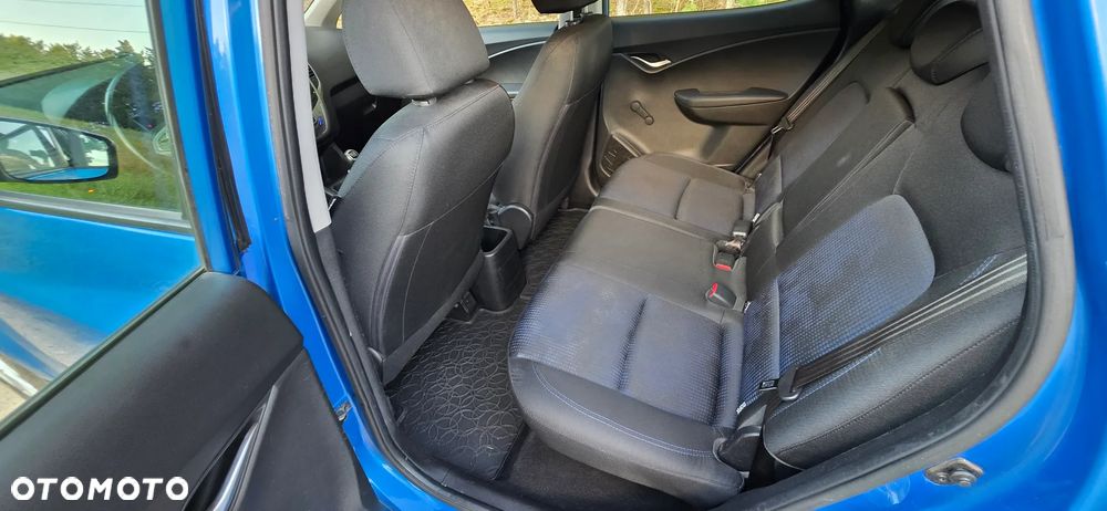 Hyundai ix20 1.6 Comfort - 20