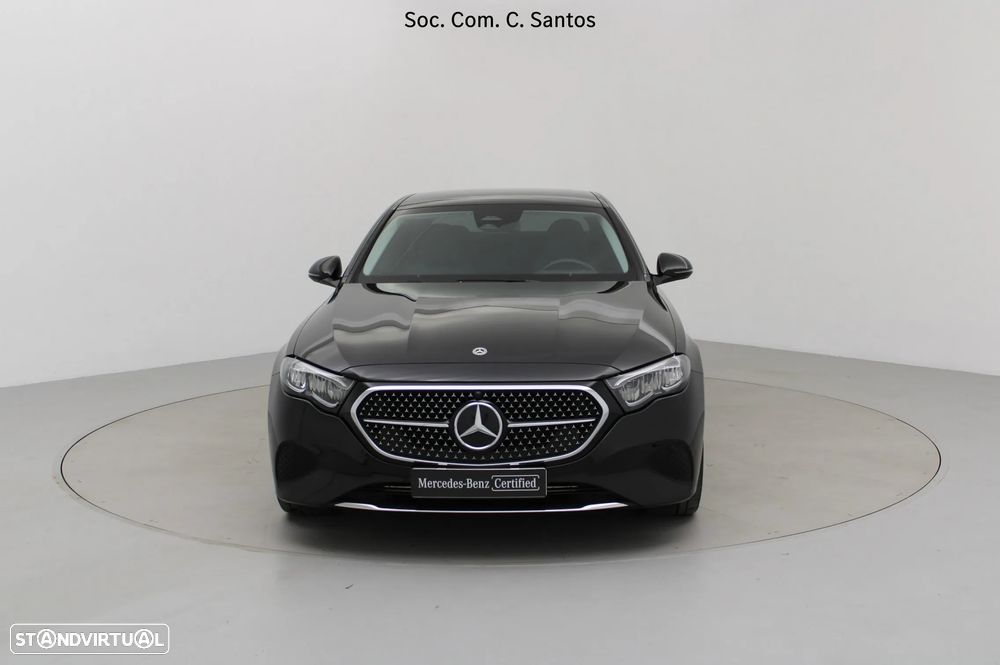 Mercedes-Benz E 300 e Avantgarde - 2