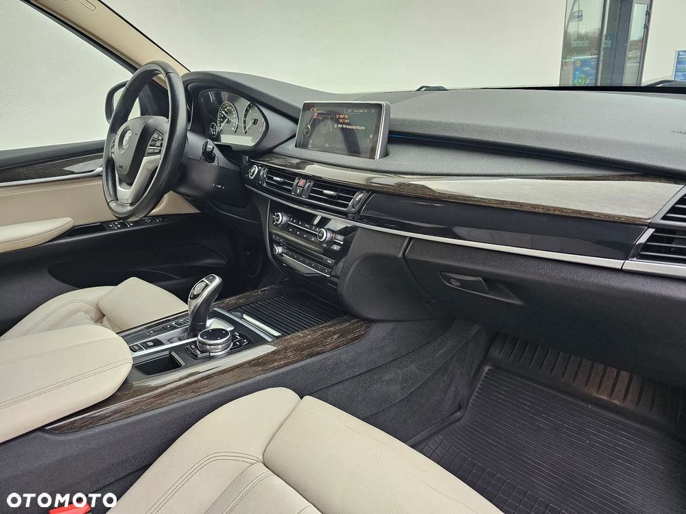 BMW X5 xDrive40d - 22