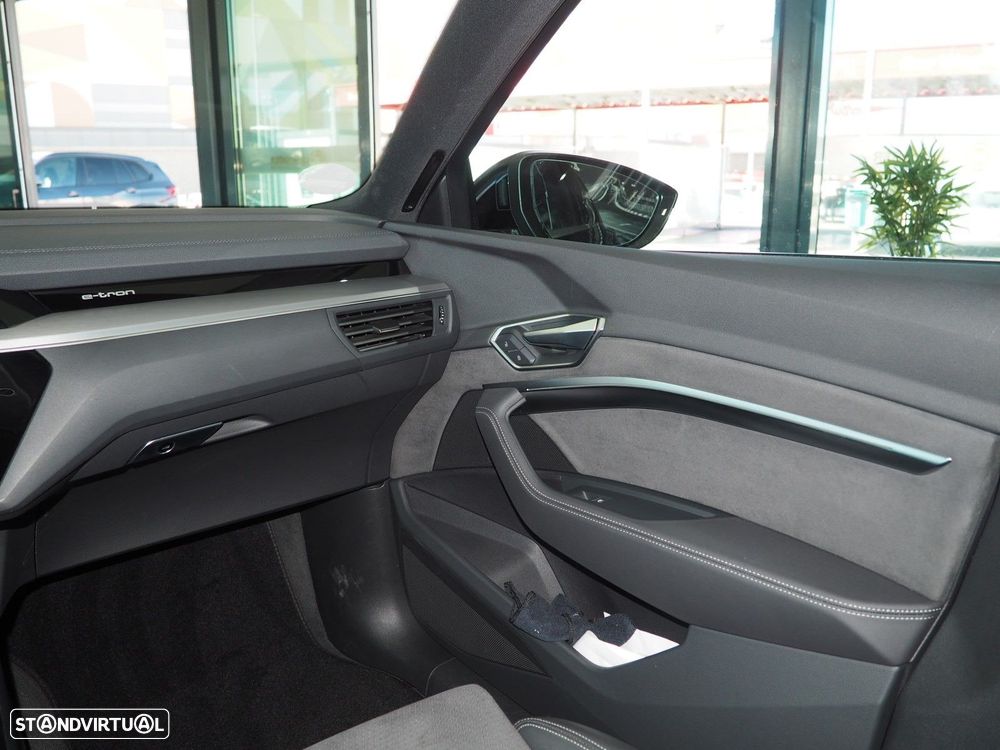 Audi e-tron 50 quattro S line - 15