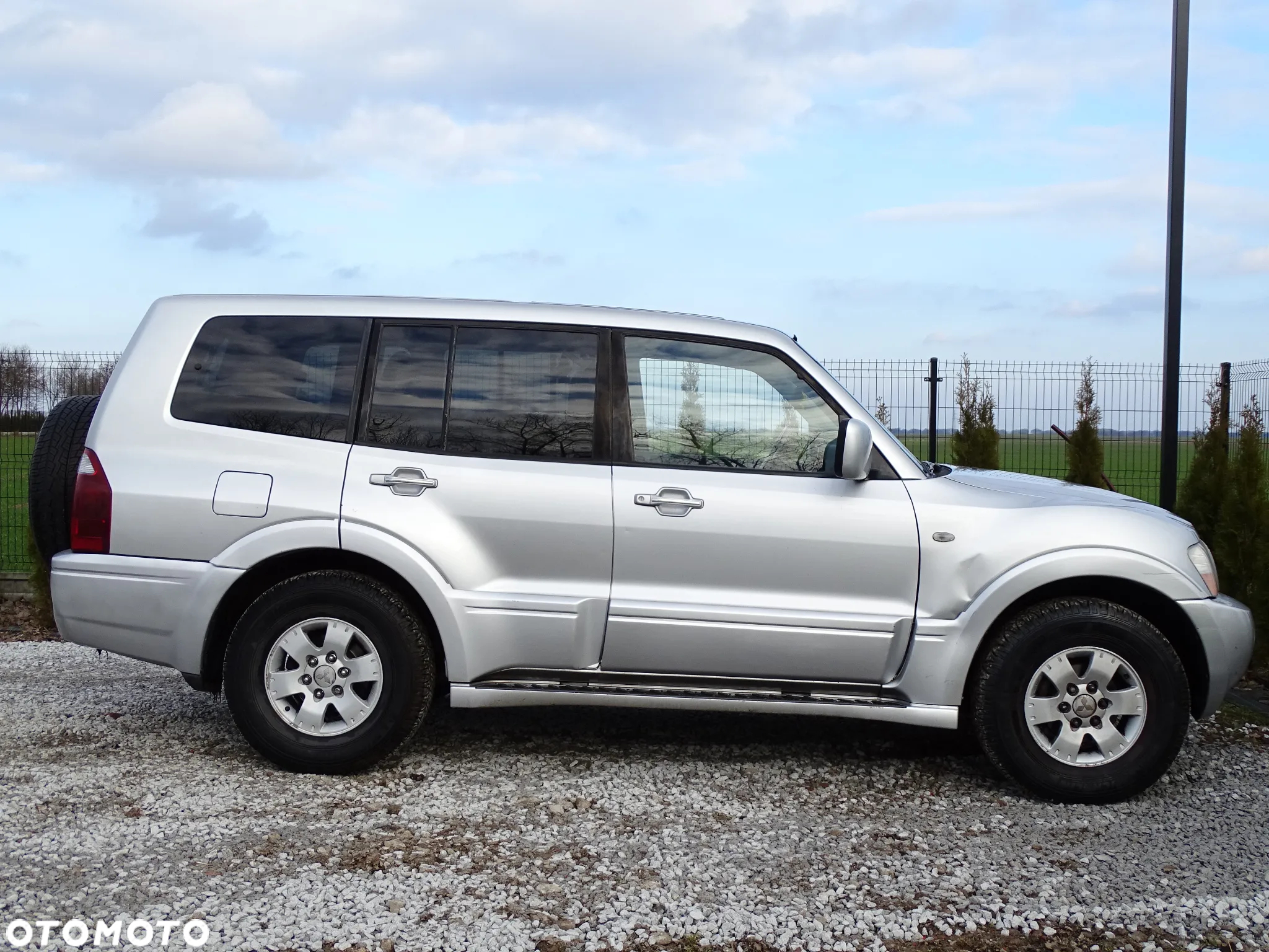 Mitsubishi Pajero 3.2 DID 7os - 9