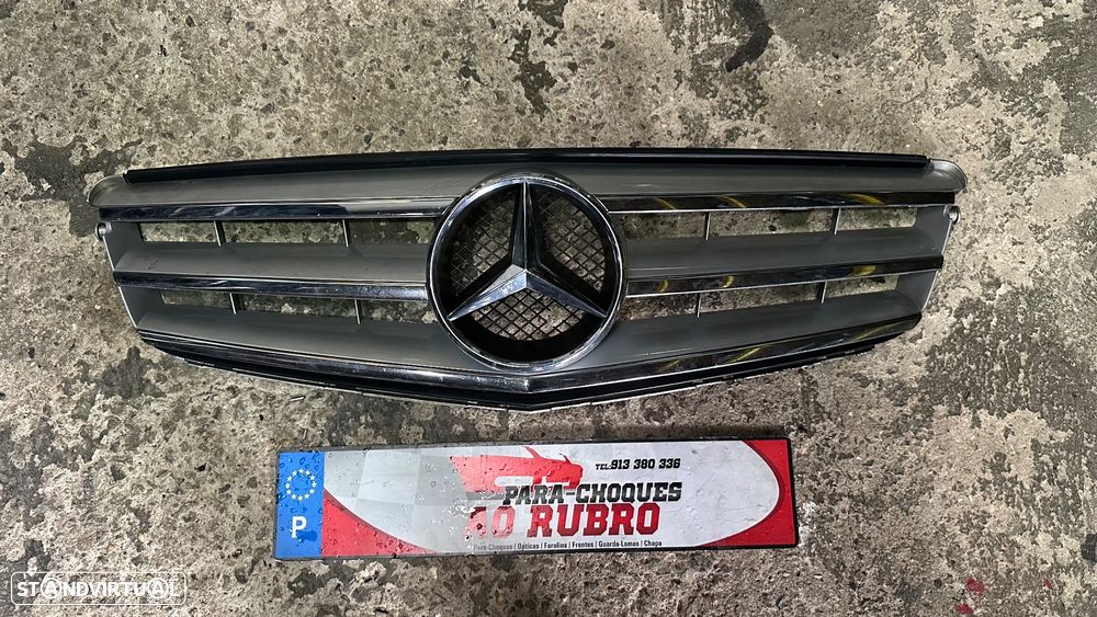 Grelha Mercedes classe c w204