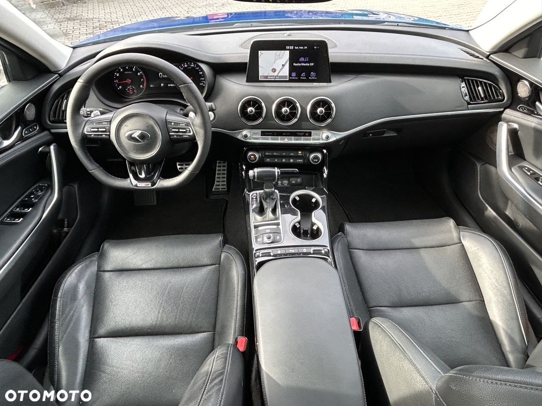 Kia Stinger 2.0 T-GDI GT Line - 16