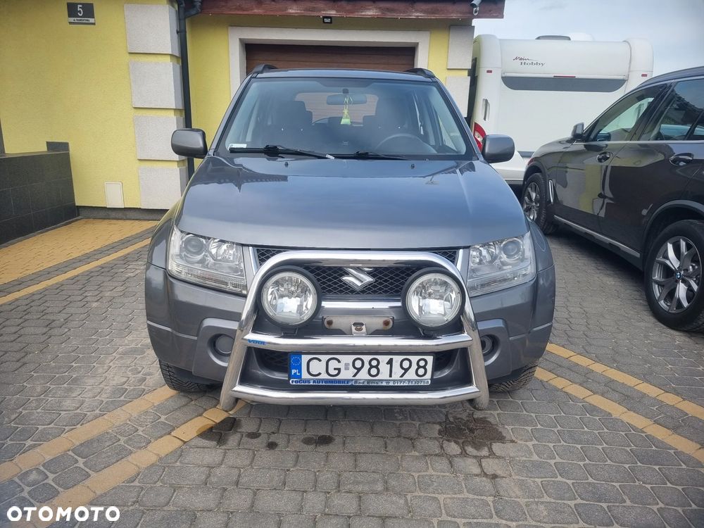 Suzuki Grand Vitara 1.9 DDiS Comfort DPF - 9