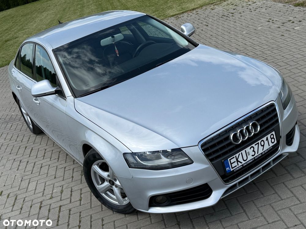 Audi A4 Limousine - 25