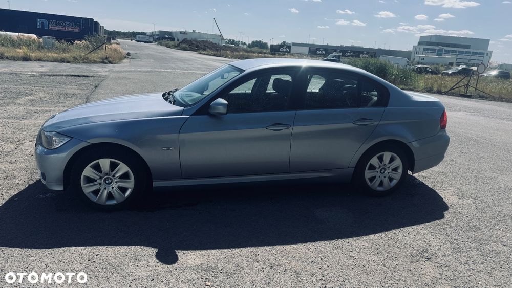 BMW Seria 3 - 10