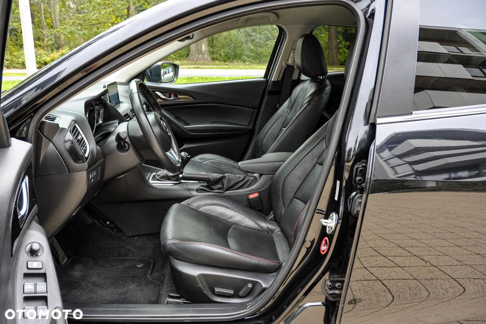 Mazda 3 - 7