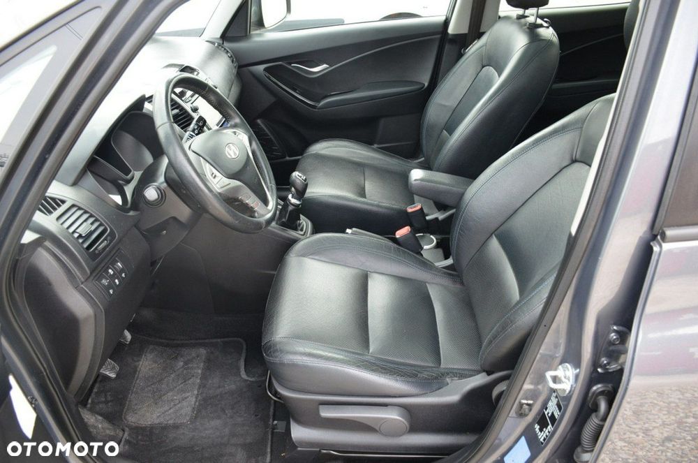 Hyundai ix20 - 23