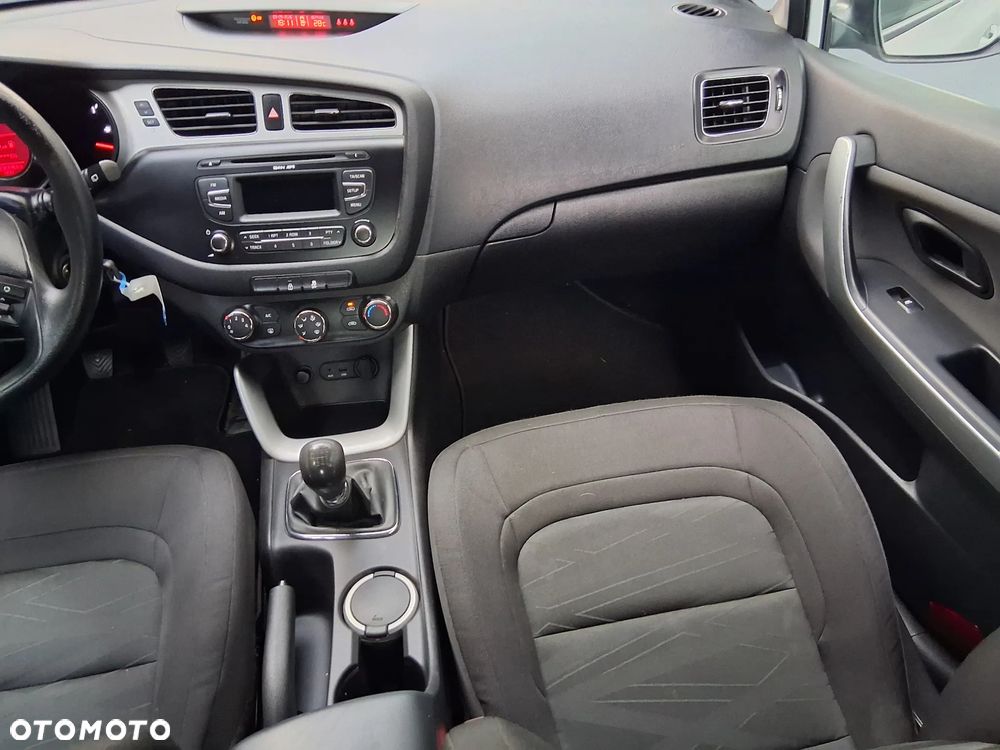 Kia Ceed 1.4 CVVT Attract plus - 23