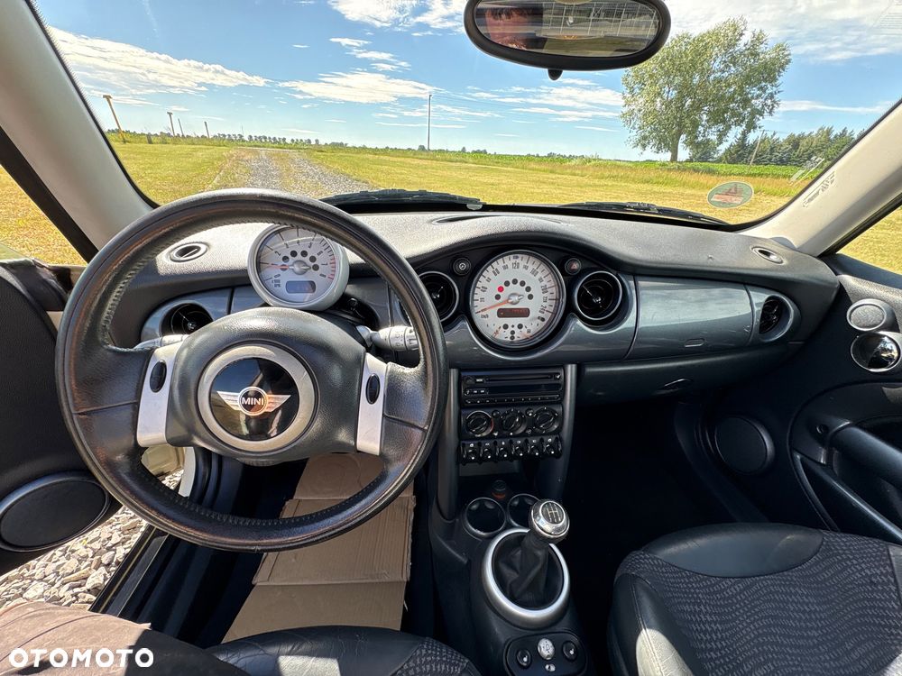MINI Cooper Seven - 28