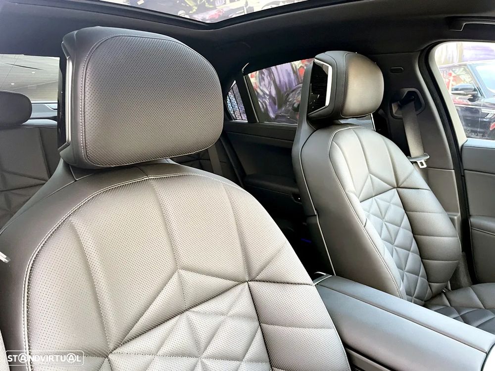 BMW 740 d xDrive Pack Desportivo M - 39