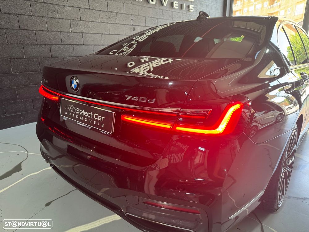 BMW 740 d xDrive Pack M Auto - 11