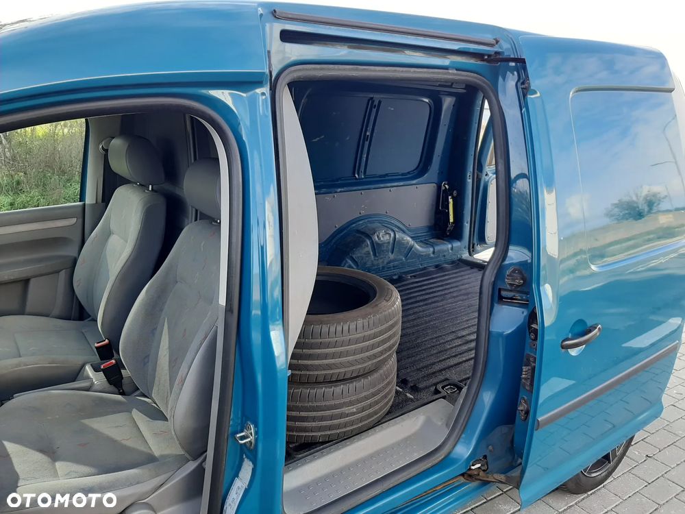 Volkswagen CADDY - 8