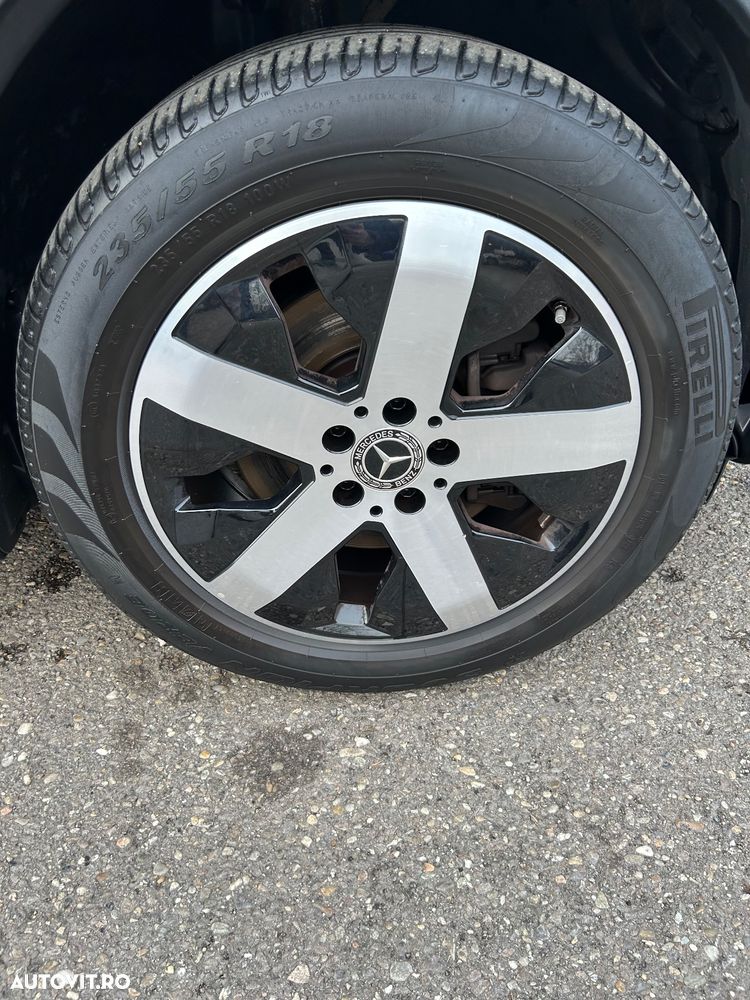 Mercedes-Benz GLB 200 d 4Matic 8G-DCT - 8