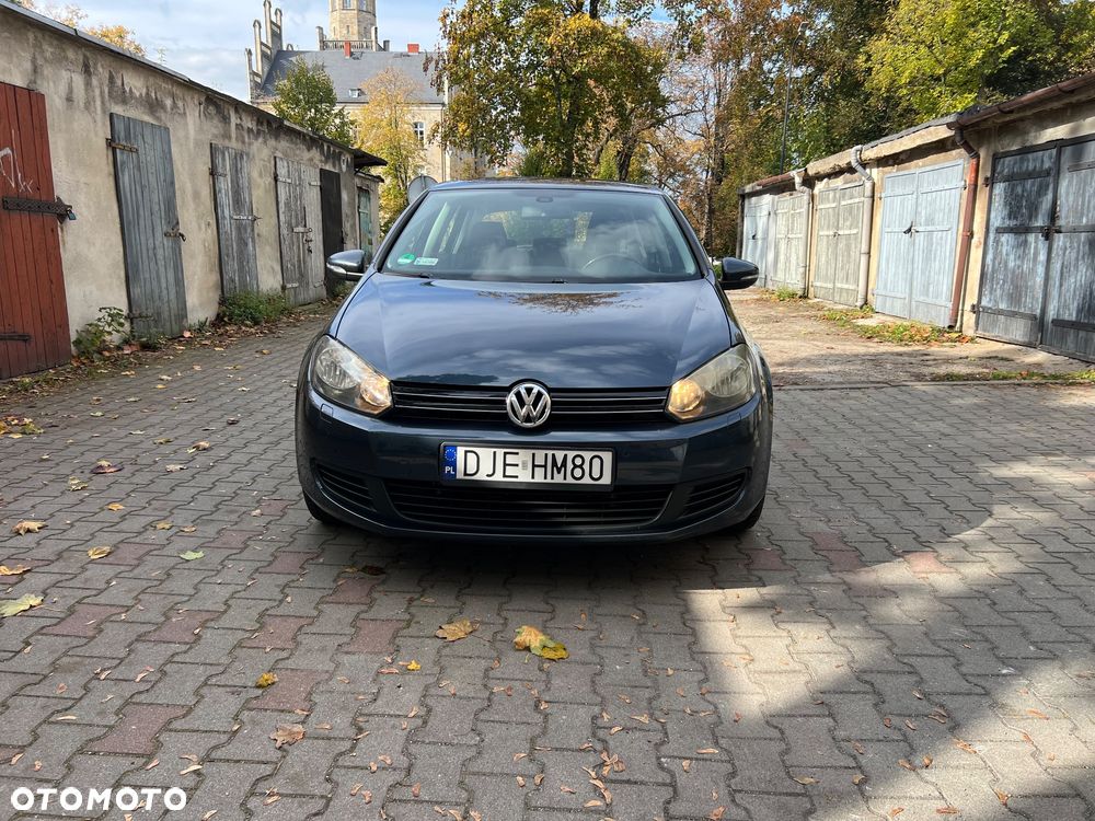 Volkswagen Golf - 2