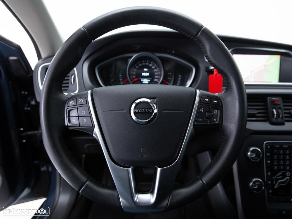 Volvo V40 - 15